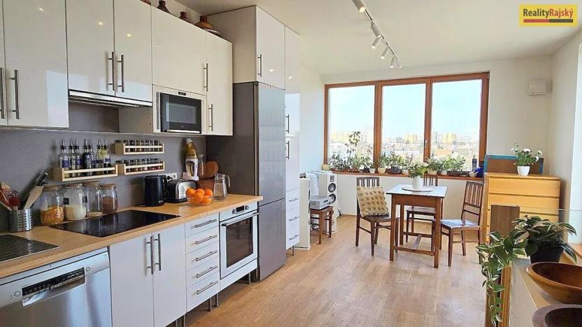 Prodej bytu 3+kk, Praha, Formanská, 61 m2