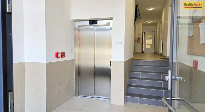 Prodej bytu 3+kk, Praha, Formanská, 61 m2