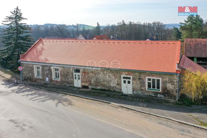 Prodej obchodního prostoru, Nalžovice, 290 m2