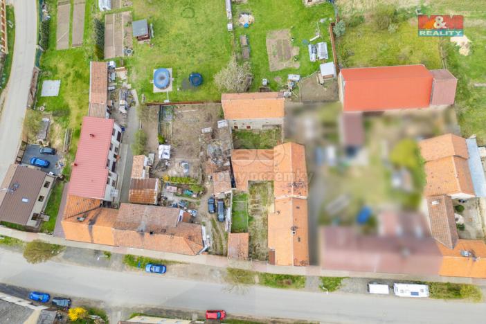 Prodej rodinného domu, Kněževes, Pražská, 67 m2