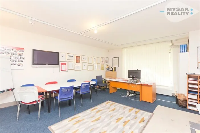 Prodej kanceláře, Praha - Veleslavín, Křenova, 155 m2