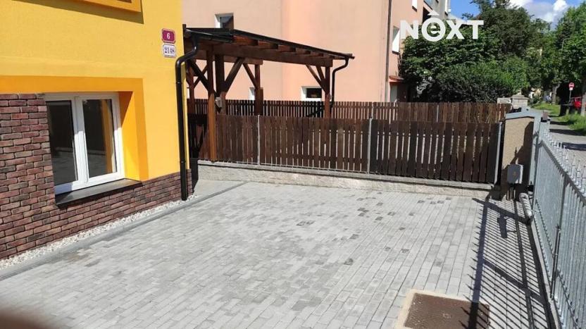 Prodej obchodního prostoru, Plzeň, Polní, 139 m2