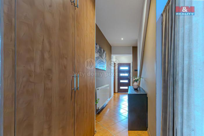 Prodej rodinného domu, Krnov - Pod Bezručovým vrchem, Úvoz, 120 m2