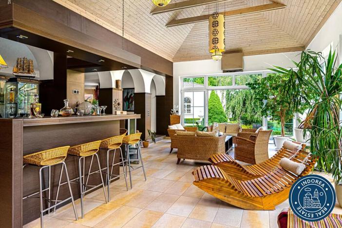 Prodej vily, Malenovice, 900 m2