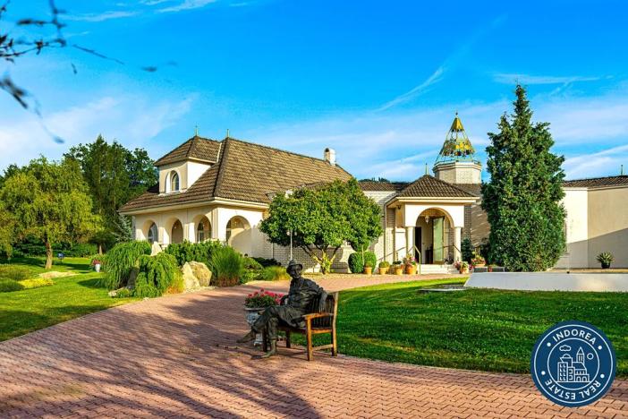 Prodej vily, Malenovice, 900 m2