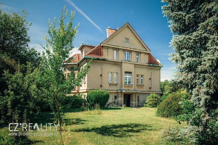 Prodej vily, Praha - Klánovice, Ke znaku, 300 m2