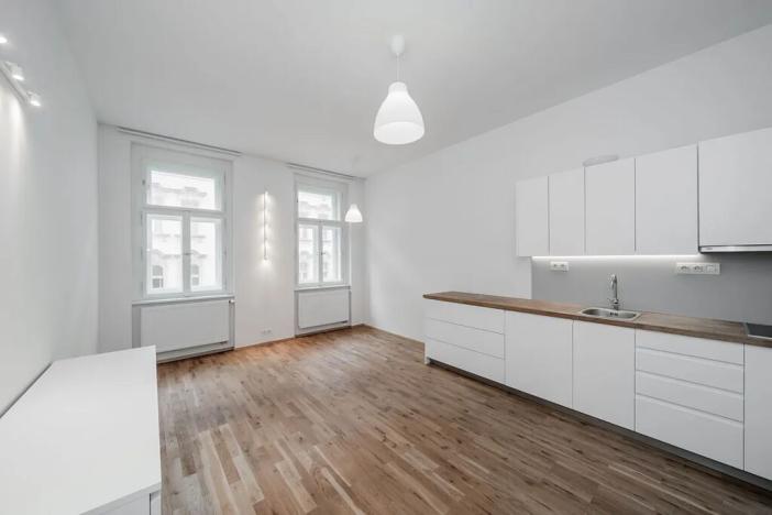 Pronájem bytu 1+kk, Praha - Žižkov, Řehořova, 29 m2