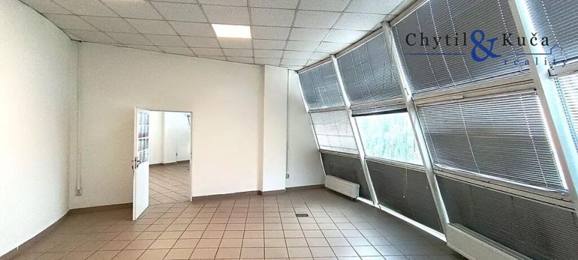 Pronájem obchodního prostoru, Přerov, tř. Gen. Janouška, 12 m2