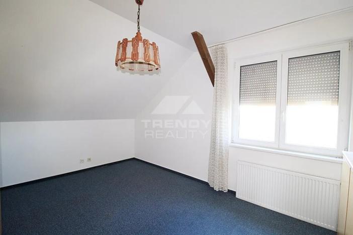 Prodej rodinného domu, Plzeň, Zvonková, 193 m2