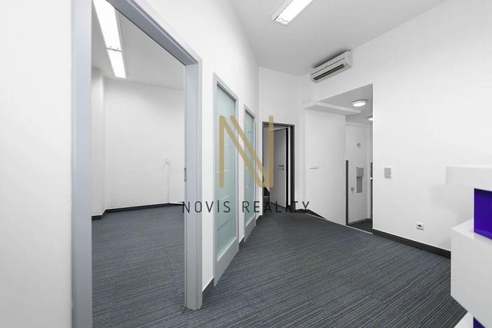 Pronájem kanceláře, Plzeň, Americká, 165 m2