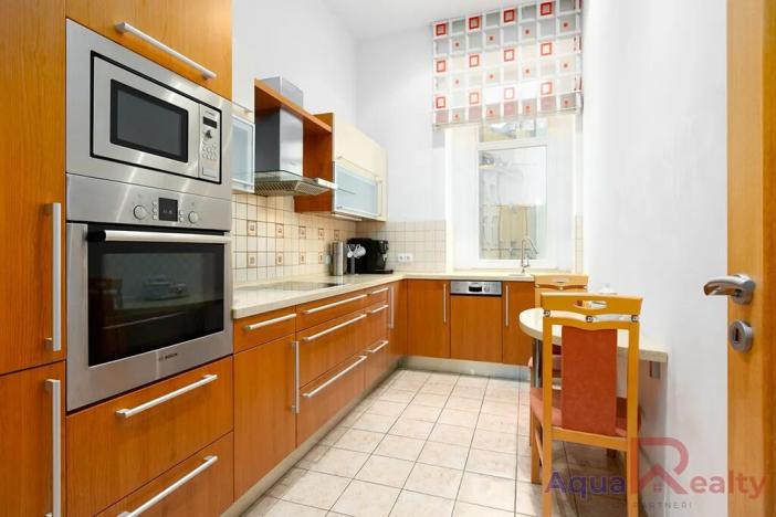 Prodej bytu 3+1, Karlovy Vary, T. G. Masaryka, 75 m2