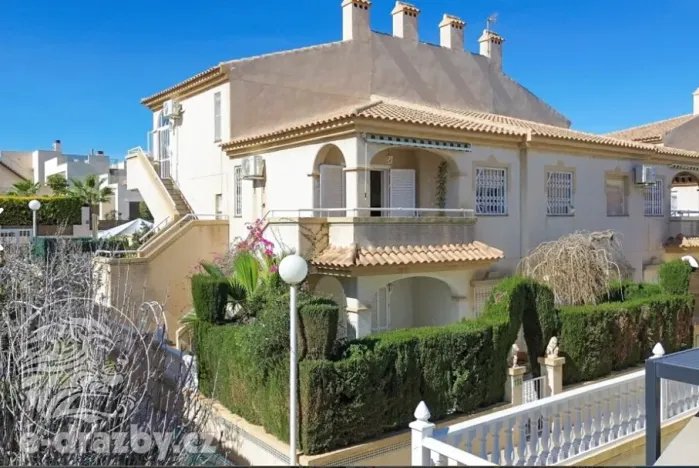 Prodej bytu 2+kk, Torrevieja, Španělsko, 49 m2