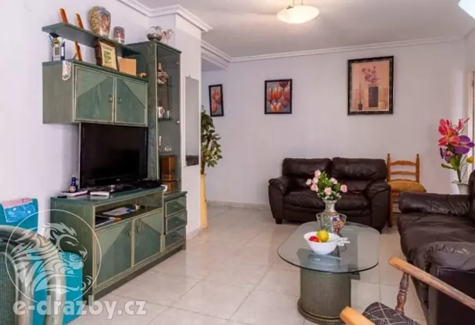 Prodej bytu 3+1, Torrevieja, Španělsko, 90 m2