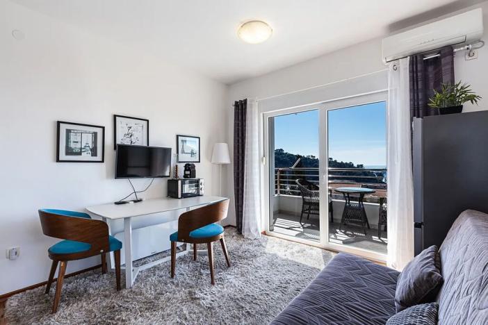 Prodej bytu 3+kk, Petrovac, Černá Hora, 53 m2