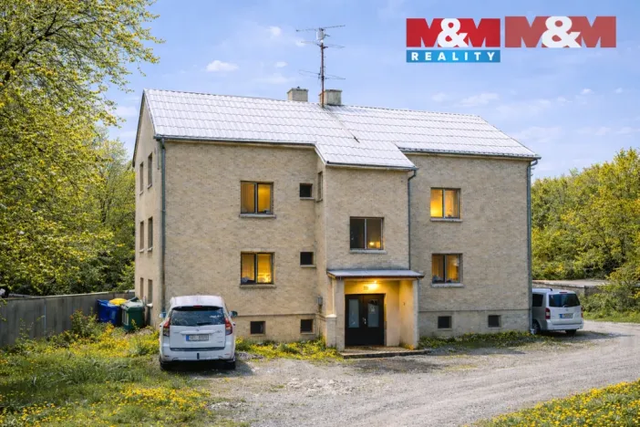 Prodej činžovního domu, Svojšice, 705 m2