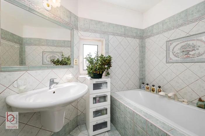 Prodej bytu 4+1, České Budějovice, Jírovcova, 142 m2