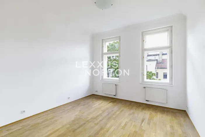 Pronájem bytu 4+kk, Praha - Nové Město, Na Moráni, 155 m2