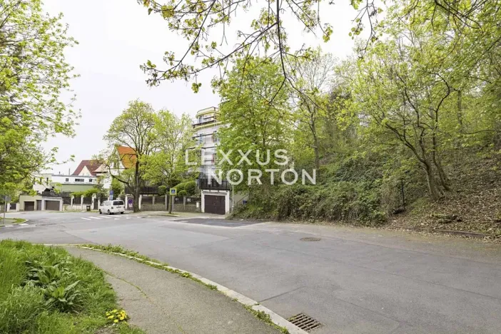 Prodej pozemku pro bydlení, Praha - Smíchov, 648 m2