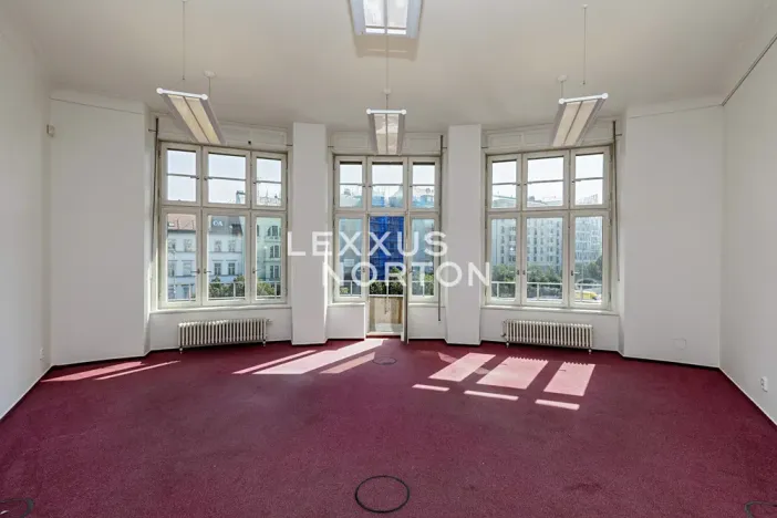 Pronájem kanceláře, Praha - Nové Město, Václavské náměstí, 534 m2