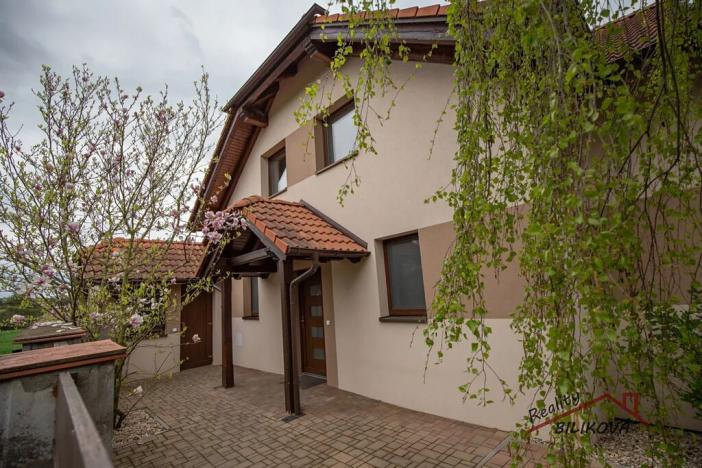 Prodej rodinného domu, Lázně Toušeň, Hlavní, 214 m2