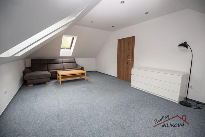 Prodej rodinného domu, Lázně Toušeň, Hlavní, 214 m2