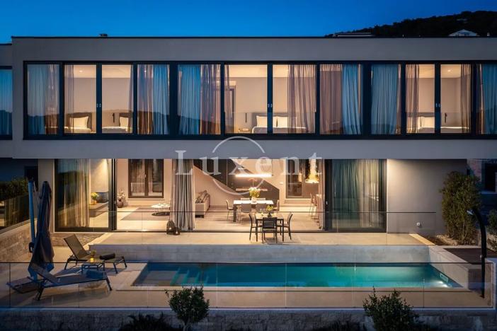 Prodej vily, Šibenik, Chorvatsko, 200 m2