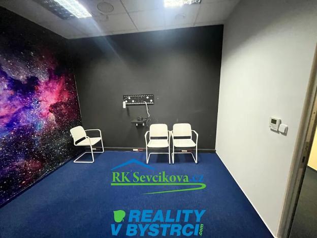 Pronájem kanceláře, Brno, Kubíčkova, 150 m2