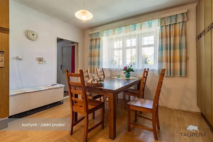 Prodej vícegeneračního domu, Chocenice, 280 m2