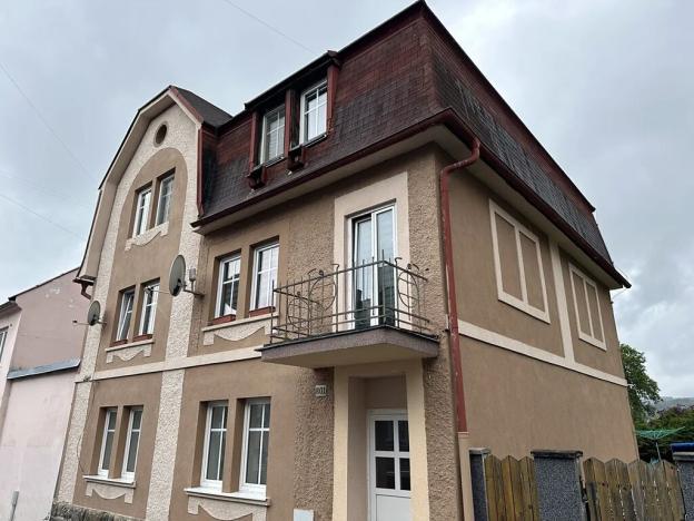Prodej bytu 3+1, Nejdek, Osvětimská, 69 m2