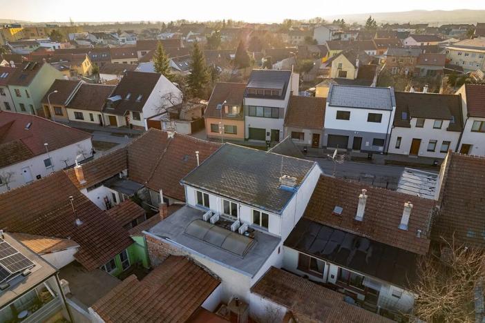 Pronájem kanceláře, Brno, Malínská, 179 m2