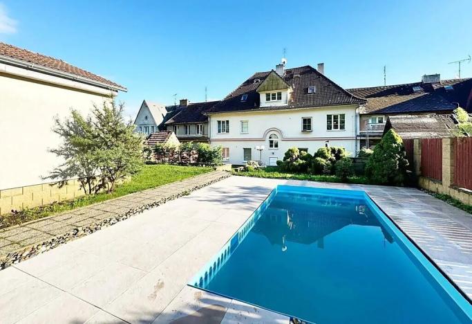 Pronájem komerční nemovitosti, Lom, Havlíčkovo náměstí, 61 m2