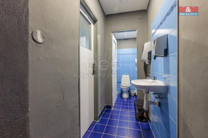 Pronájem obchodního prostoru, Karlovy Vary, 662 m2