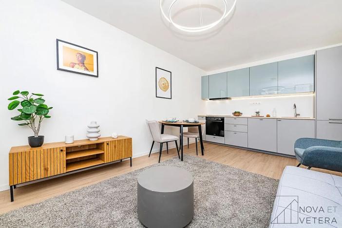 Prodej bytu 2+kk, Praha - Černý Most, Vybíralova, 47 m2