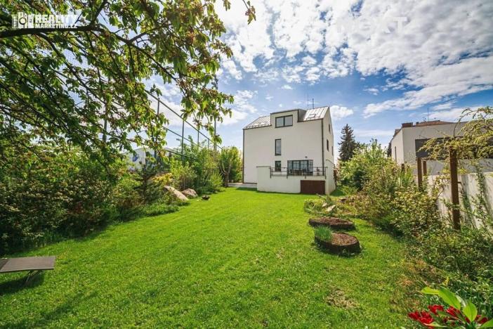 Prodej vily, Olomouc, Kašparova, 420 m2