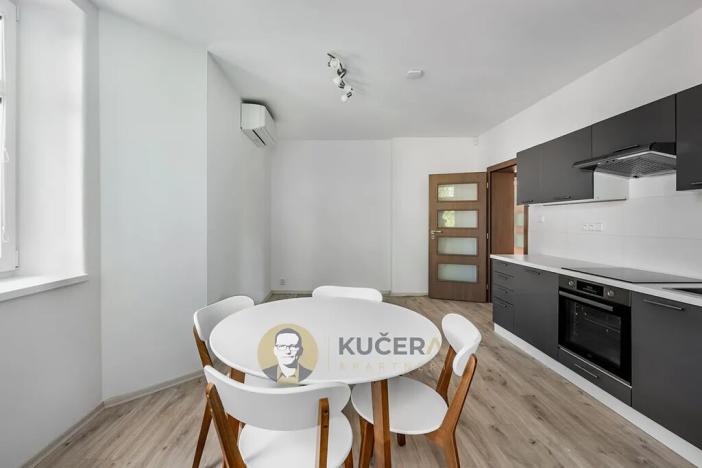 Prodej kanceláře, Lovosice, Sukova, 310 m2