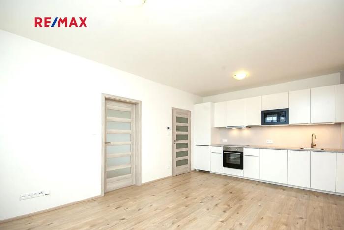 Pronájem bytu 2+kk, Praha - Ďáblice, Ďáblická, 42 m2
