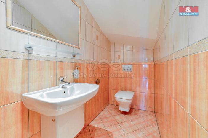 Prodej rodinného domu, Cheb - Podhrad, U Přehrady, 220 m2