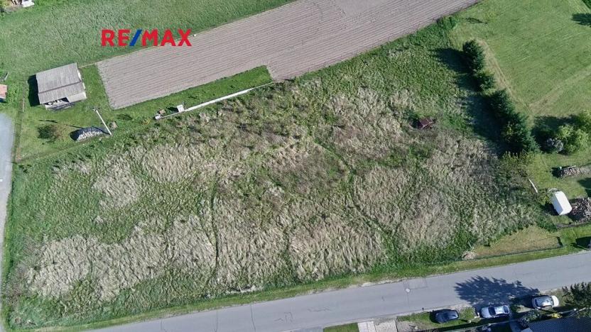 Prodej pozemku pro bydlení, Tišice, Labská, 1084 m2