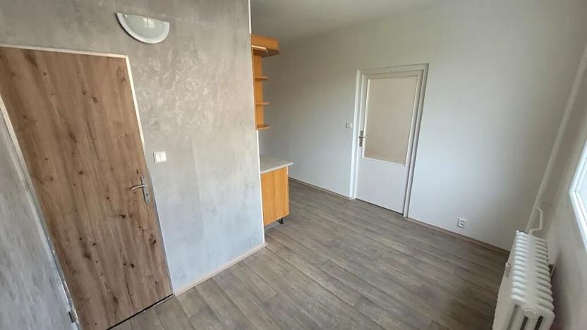 Pronájem bytu 2+1, Chomutov, Dřínovská, 64 m2