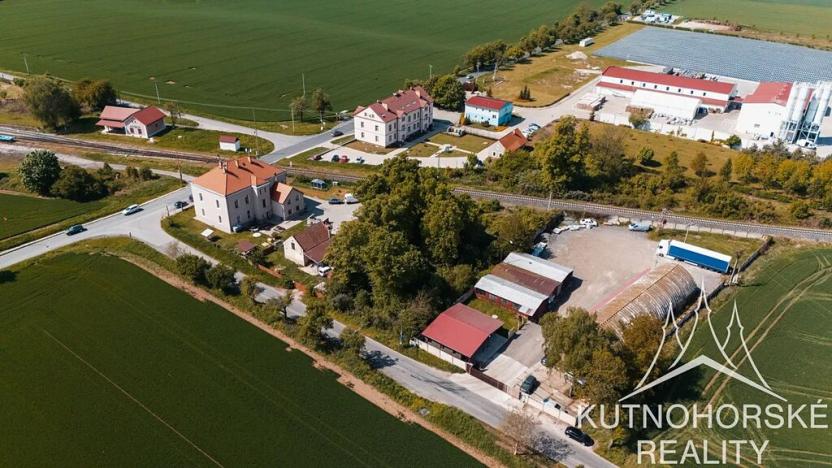 Prodej pozemku pro bydlení, Červené Pečky, 2190 m2