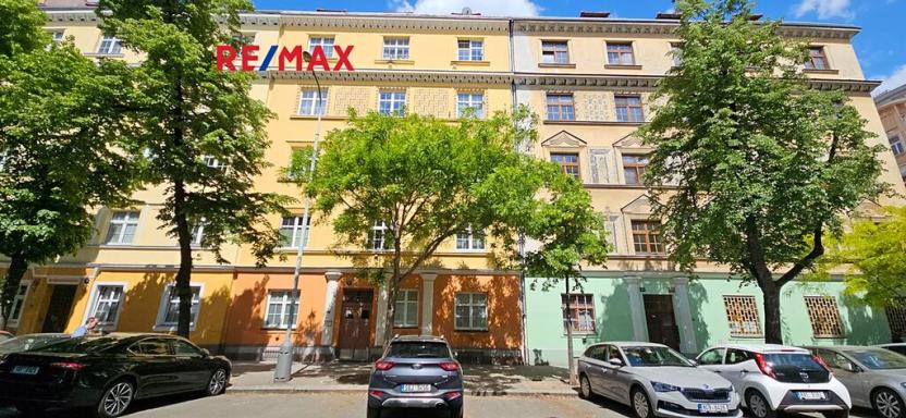 Pronájem bytu 2+kk, Praha - Holešovice, U průhonu, 49 m2