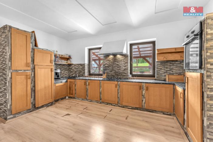 Prodej rodinného domu, Mostek - Souvrať, 344 m2