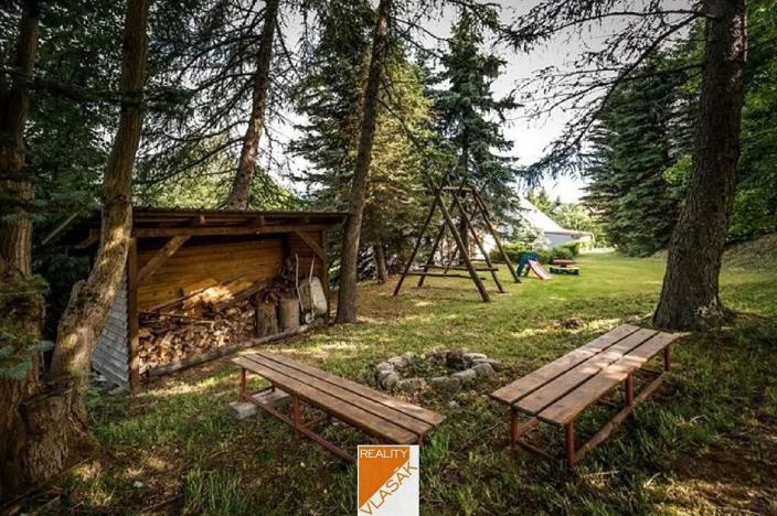 Prodej ubytování, Loučná pod Klínovcem, 370 m2