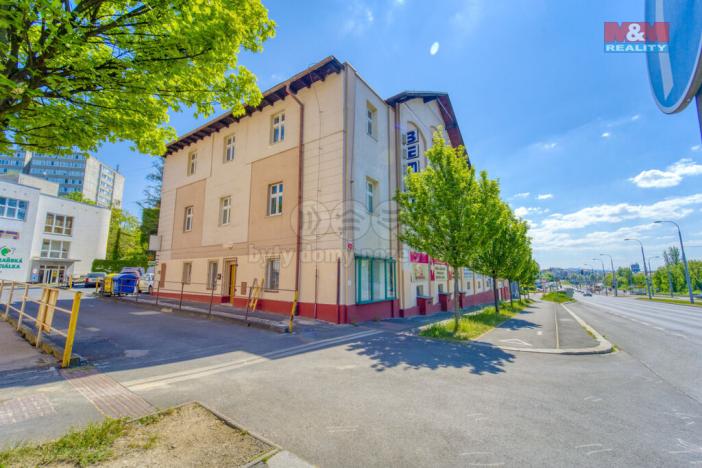 Pronájem kanceláře, Plzeň - Severní Předměstí, Karlovarská, 56 m2
