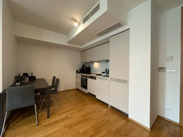 Pronájem bytu 2+kk, Praha - Žižkov, Pitterova, 85 m2