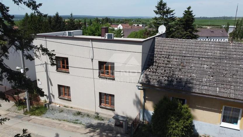 Prodej rodinného domu, Bušovice, 250 m2