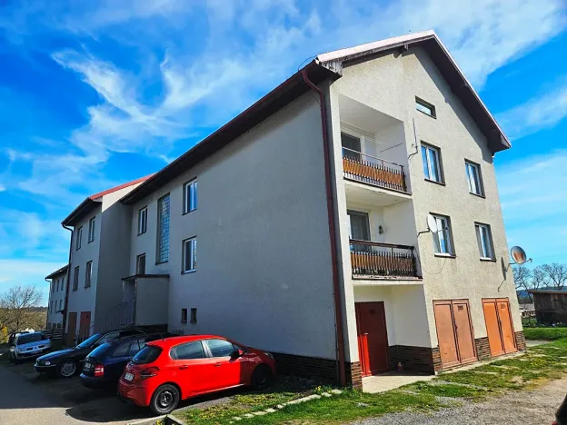 Prodej bytu 4+1, Albrechtice nad Vltavou, 90 m2