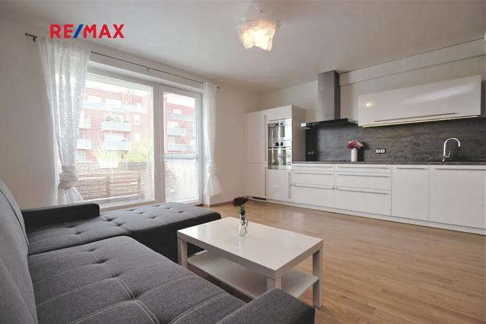 Pronájem bytu 2+kk, Hostivice, Žitná, 45 m2