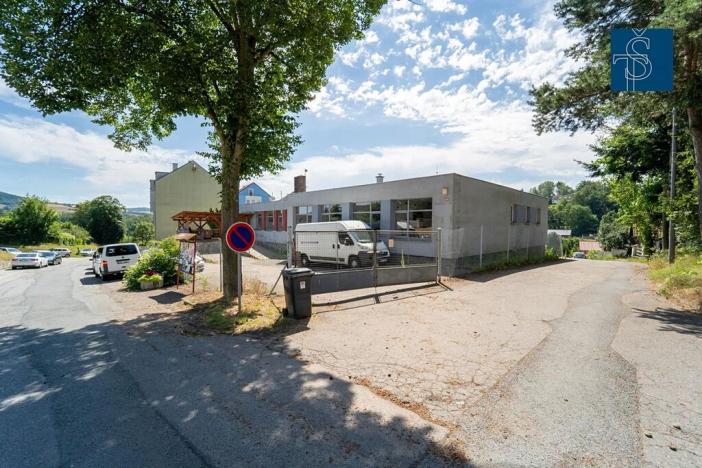 Pronájem výrobních prostor, Mrač, 2113 m2