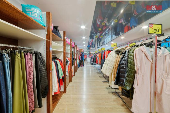 Pronájem obchodního prostoru, Mariánské Lázně, Hlavní třída, 123 m2